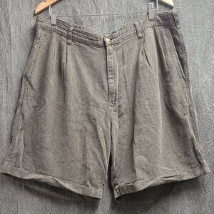Men's Size 38 Pleated Gray Shorts